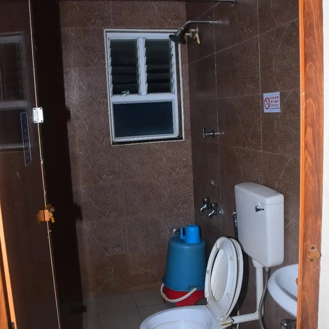 Modern and Hygienic Bathroom Facilities at Hotel Aishwariyam